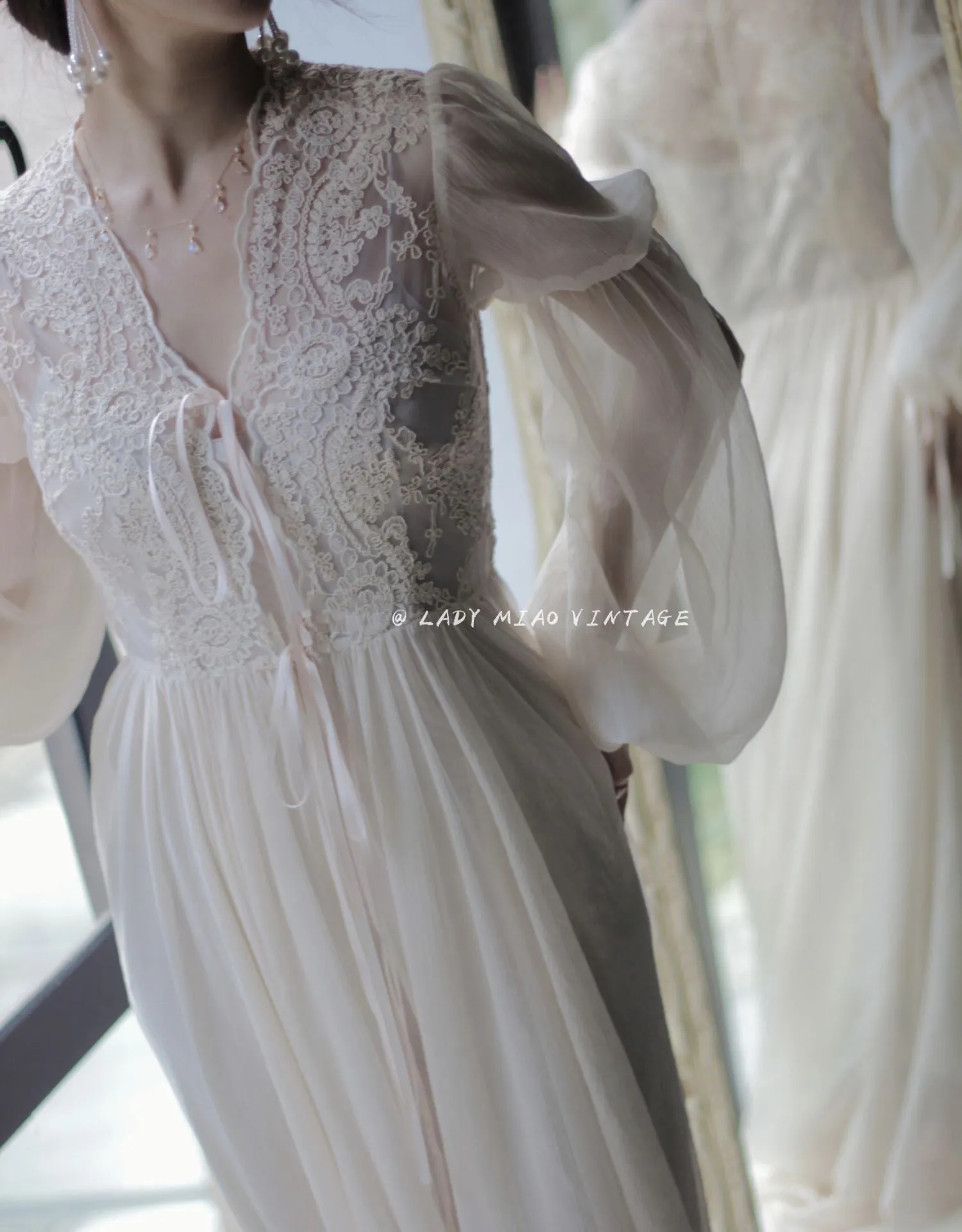 1930s Lace Princess bridal morning Cardi Gown