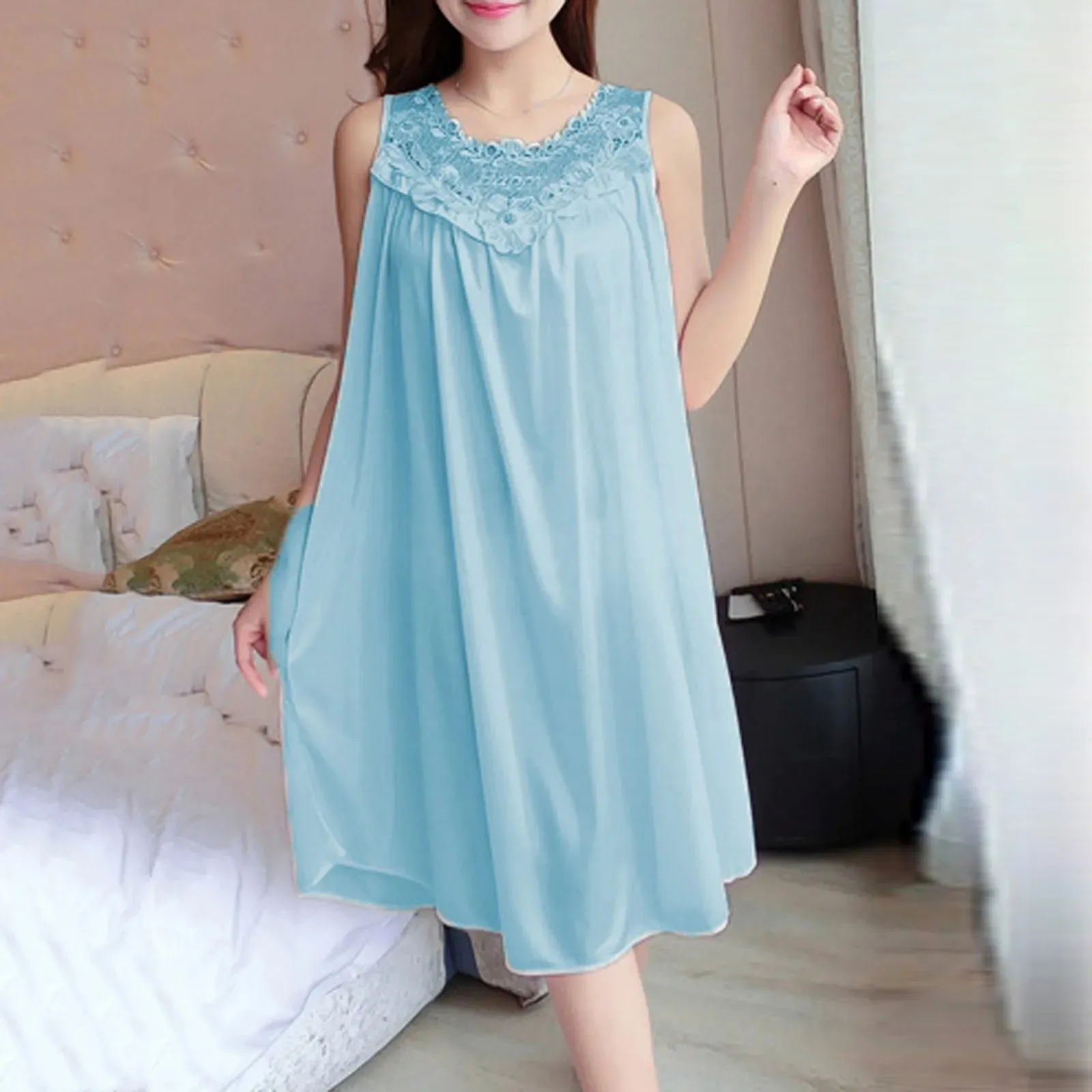 Large Sexy Night Dress Ice Silk Satin Sleepwear Female Nightgown Women Breathable Sleeping Pajamas Dresses Plus Size Night Shirt