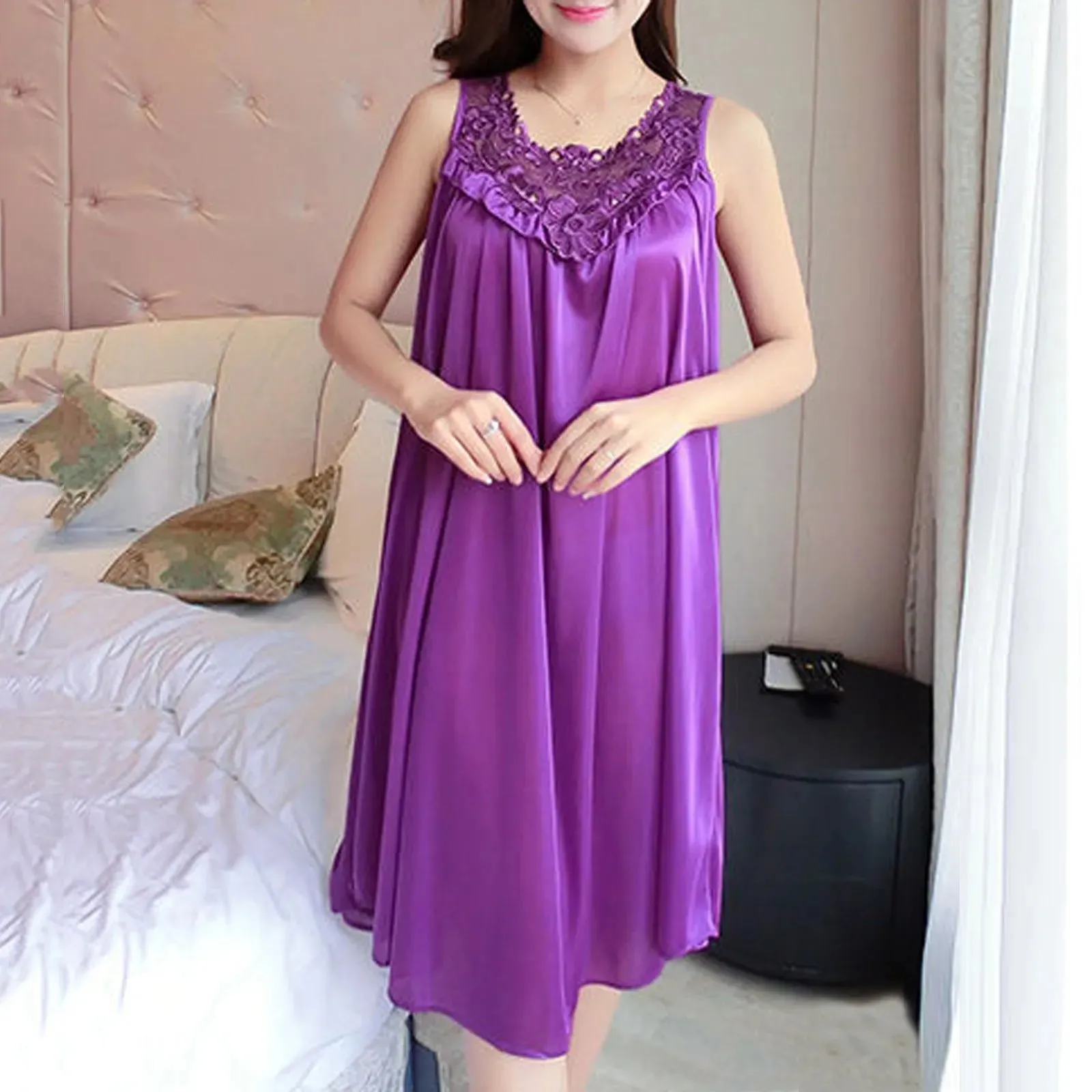 Large Sexy Night Dress Ice Silk Satin Sleepwear Female Nightgown Women Breathable Sleeping Pajamas Dresses Plus Size Night Shirt