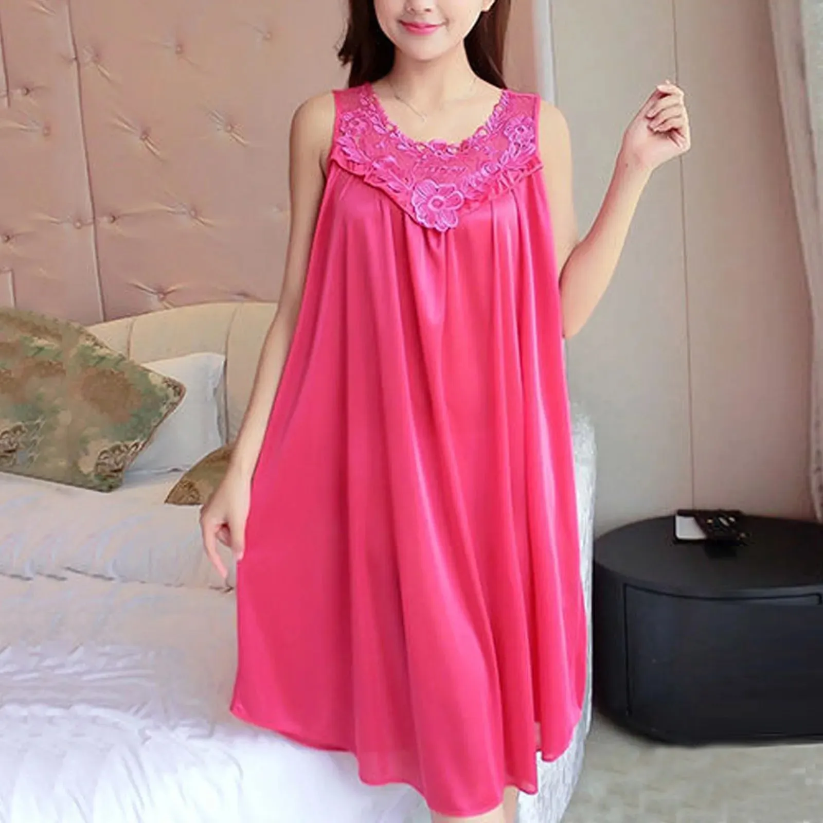 Large Sexy Night Dress Ice Silk Satin Sleepwear Female Nightgown Women Breathable Sleeping Pajamas Dresses Plus Size Night Shirt