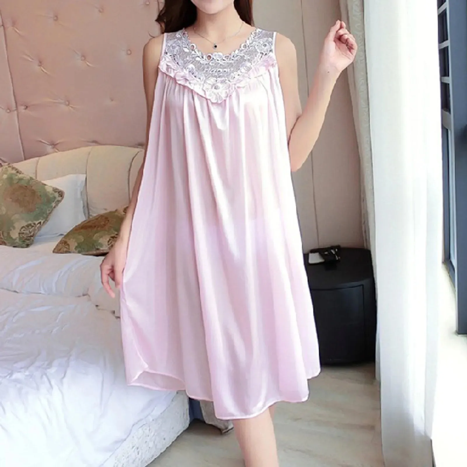 Large Sexy Night Dress Ice Silk Satin Sleepwear Female Nightgown Women Breathable Sleeping Pajamas Dresses Plus Size Night Shirt