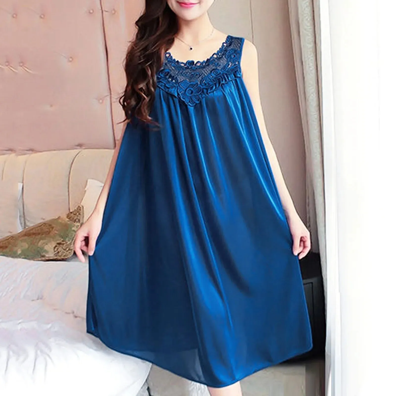 Large Sexy Night Dress Ice Silk Satin Sleepwear Female Nightgown Women Breathable Sleeping Pajamas Dresses Plus Size Night Shirt