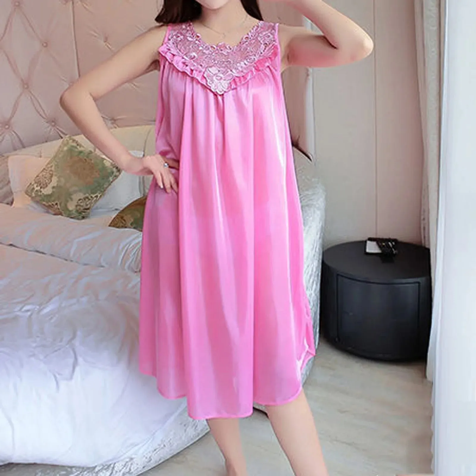 Large Sexy Night Dress Ice Silk Satin Sleepwear Female Nightgown Women Breathable Sleeping Pajamas Dresses Plus Size Night Shirt