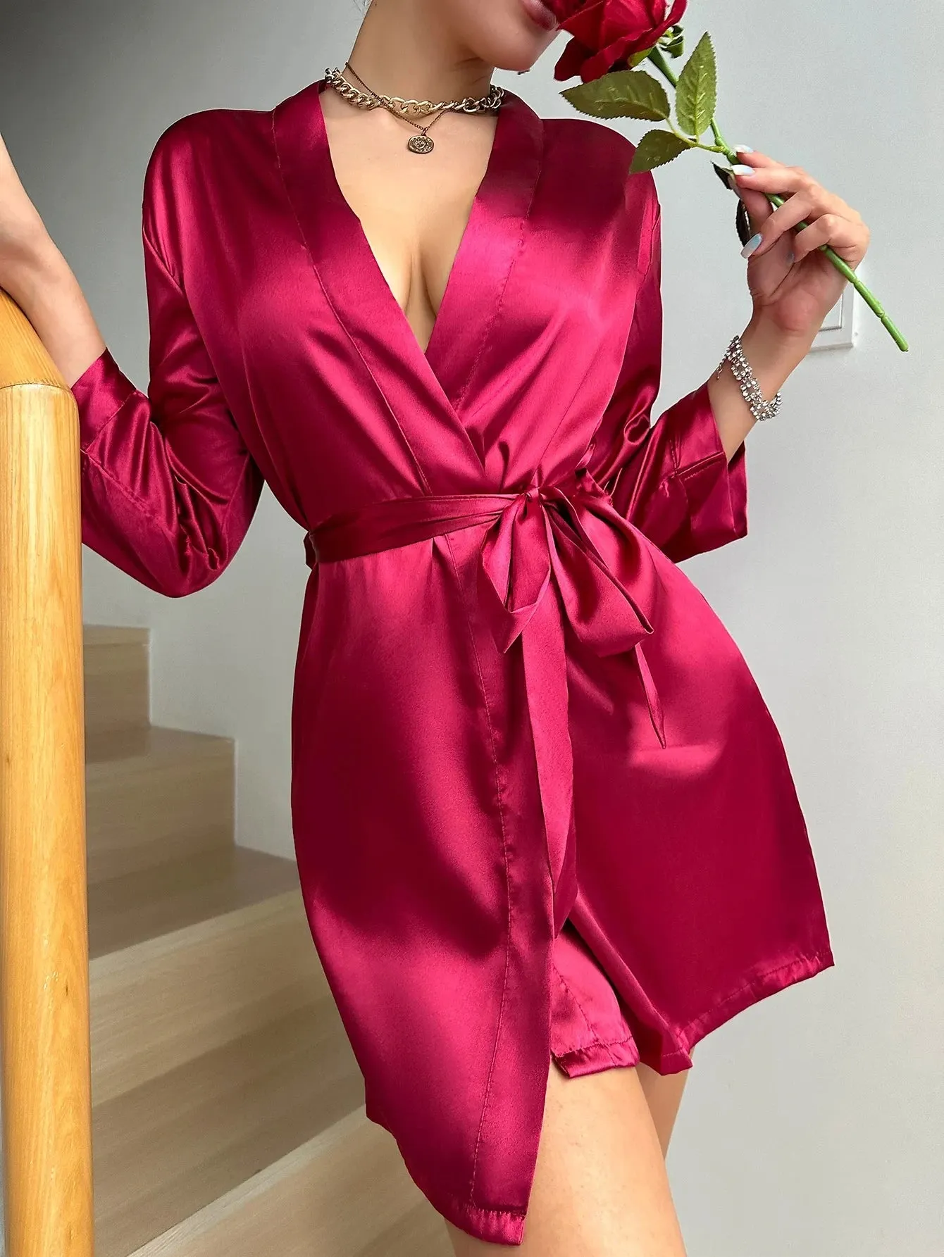 Womens V-Neck Sexy Silk Robe With Belt Short Satin Kimono Robe Sleepwear Bathrobe Bridesmaid Party Dressing Gown