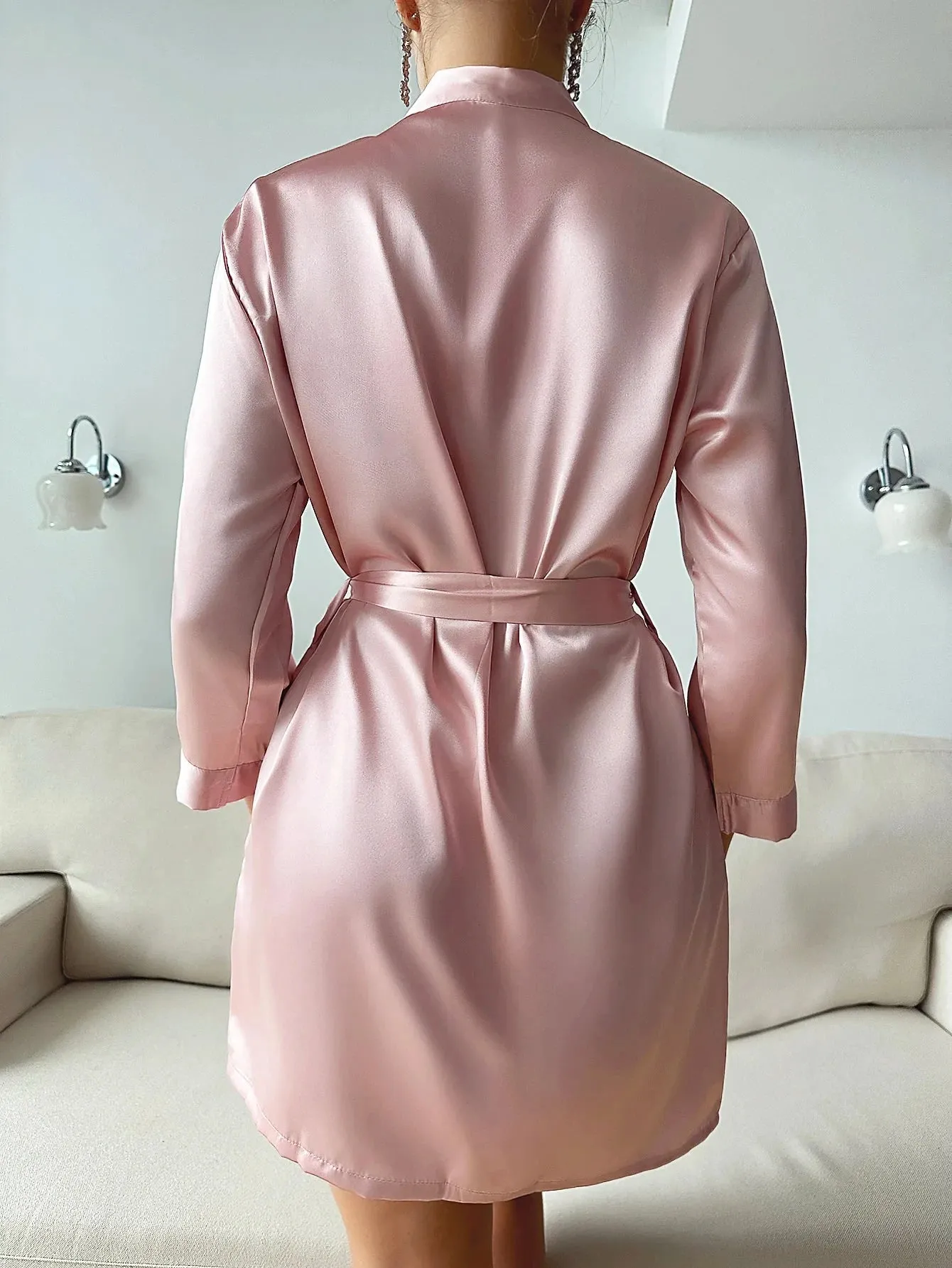 Womens V-Neck Sexy Silk Robe With Belt Short Satin Kimono Robe Sleepwear Bathrobe Bridesmaid Party Dressing Gown